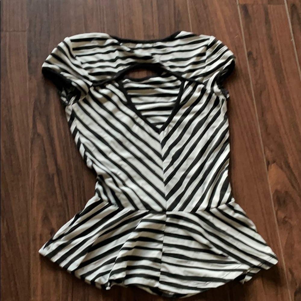 Striped Peblum Top - Picture 7 of 9